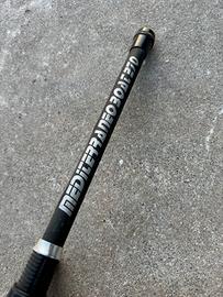 3 canne da pesca con mulinello