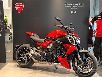 Ducati Diavel V4