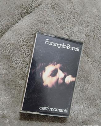 Pierangelo Bertoli - Certi Momenti (Musicassetta M