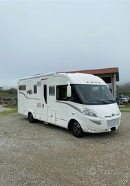 Camper motorhome laika kreos 7009