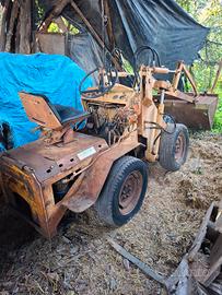 Mini pala gommata Baraldi 4RM e retroescavatore