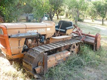 Trattore agricolo fiat 555c