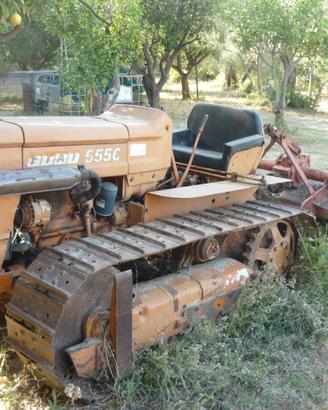 Trattore agricolo fiat 555c