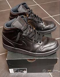 Nike Air Jordan 1 Mid taglia 40.5