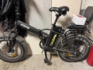 n.2 bici elettriche complete modello ICONE