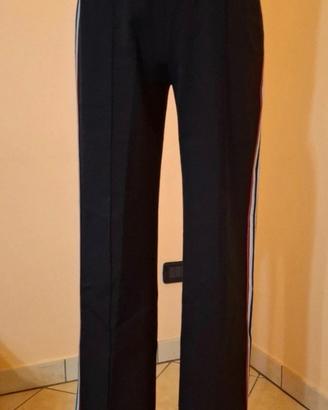 Pantalone nero con banda laterale 