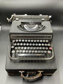 macchina da scrivere Hispano Olivetti