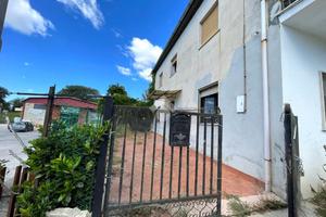 3 LOCALI A PONTECORVO