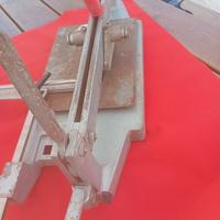 taglia piastrella manuale
