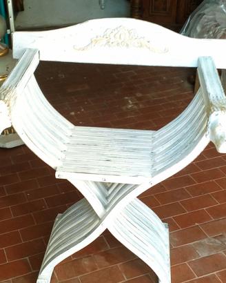 Sedia vintage rivisitata savonarola