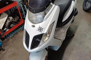 Kymco Dink 200i