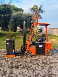 Carrello elevatore elettrico lugli e20