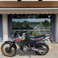 Honda NX 650 Dominator
