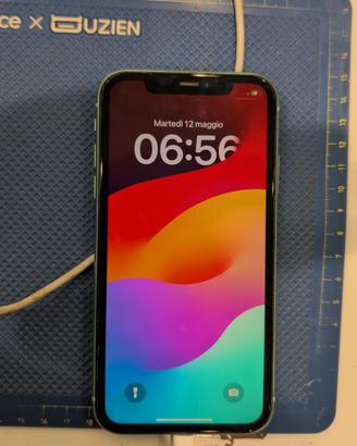 iPhone 11 verde