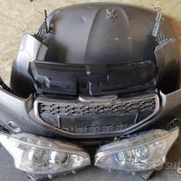 Peugeot 208 2015 ricambi