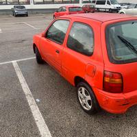 Nissan Micra, auto storica. 
