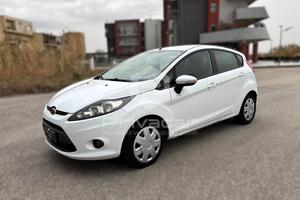 FORD Fiesta 1.4 TDCi 70CV 5 porte Titanium