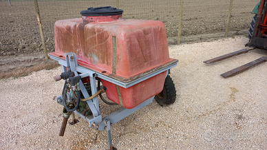 Gruppo diserbo 500 lt con carrello