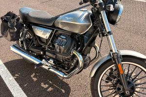 Moto guzzi v9