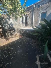 Casa singola con giardino Piedimonte Etneo