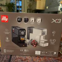 Macchina per  caffe illy x3