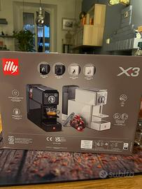 Macchina per  caffe illy x3