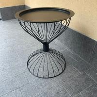 Tavolino moderno