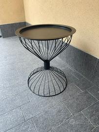Tavolino moderno
