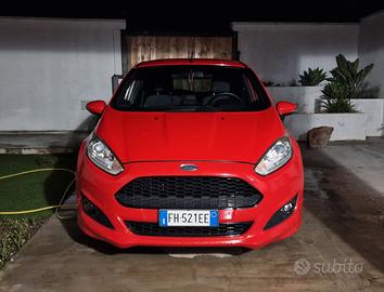 FORD FIESTA ST-LINE
