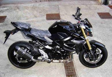 Special Carbon Roadsitalia Suzuki GSR 750