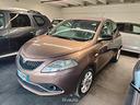 lancia-ypsilon-1-2-69cv-gold