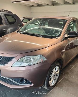 Lancia Ypsilon 1.2 69cv Gold