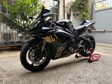 Suzuki gsx r 600 K6