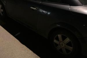 Auto bouna condition.  4 posti . Sport macchina. M