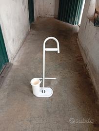 porta carta igienica a 10 euro sgabelli nuovi  5 è