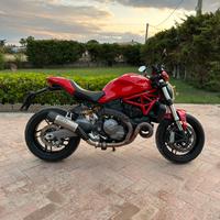 Ducati monster 821