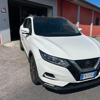 Nissan Qashqai 1.5 dCi N-Connecta