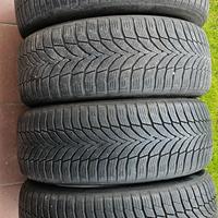 4 gomme 215 55 17 98 V Nexen M S 90%