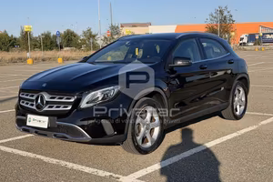 MERCEDES GLA 200 d Executive