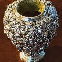 PICCOLO VASO STILARTE LAMINATO ARGENTO.