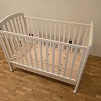 Lettino bambini con sponda regolabile