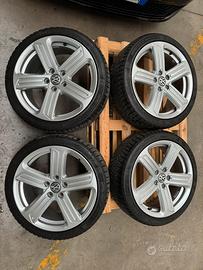 Cerchi Golf R 18 + gomme