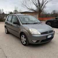 Ford Fiesta 140.000 km OK NEOPATENTATI