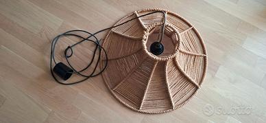 Lampadario in acciaio rivestito di corda