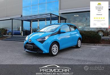 TOYOTA Aygo CONNECT 1.0 VVT-i 5 P X-BUSINESS *SE
