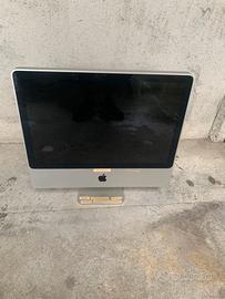 Apple Imac con tastiera e mouse