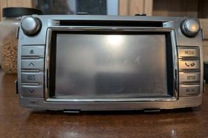 Autoradio originale Toyota 100251 (Hilux e altri)