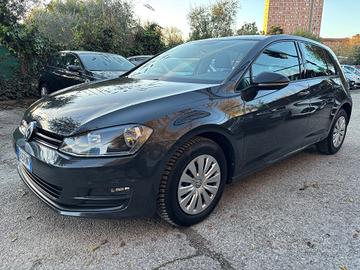 Volkswagen Golf 1.6 TDI 5p. Comfortline OK Neopate