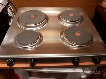 Cucina elettrica Ariston mai utilizzata