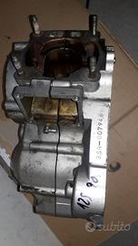 YZ 125 89-93 : carter motore cambio albero desmo
